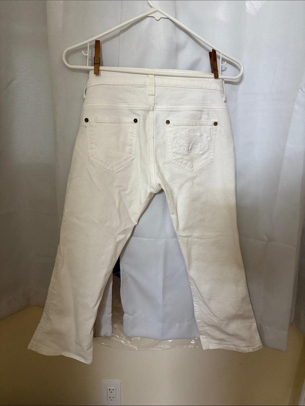 Burberry White Jeans with Signature Plaid Waistband - Picture 4 of 4